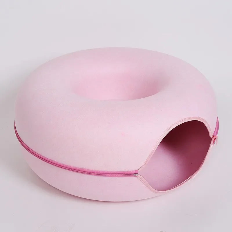 T&G - Cat Donut Tunnel