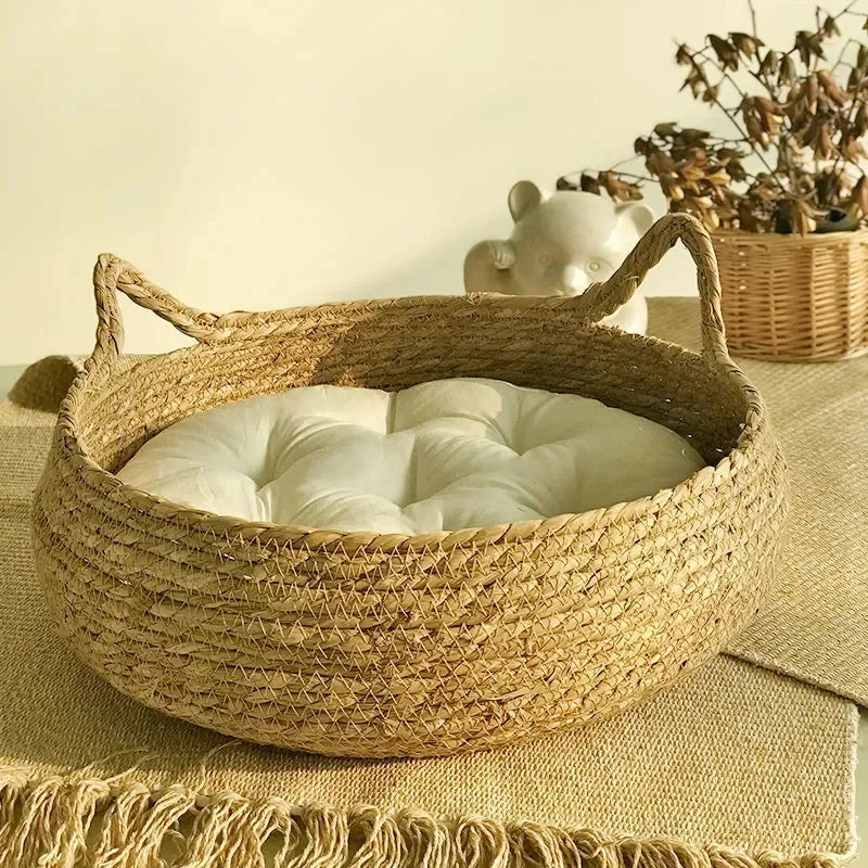 T&G - Hand-Woven Rattan Cat Nest