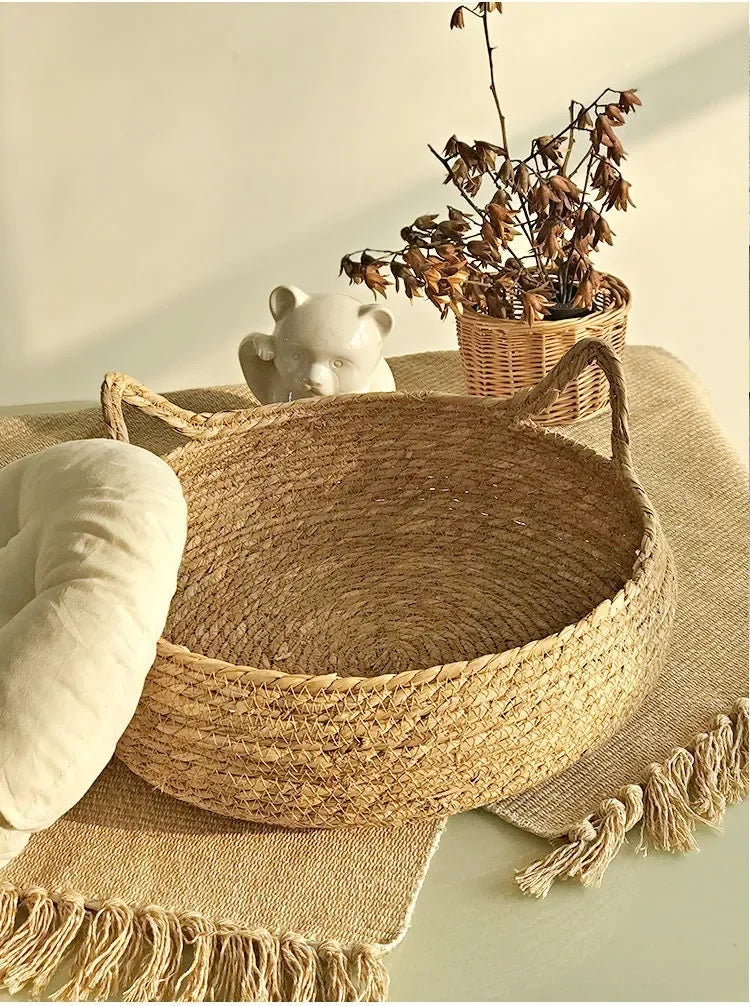 T&G - Hand-Woven Rattan Cat Nest