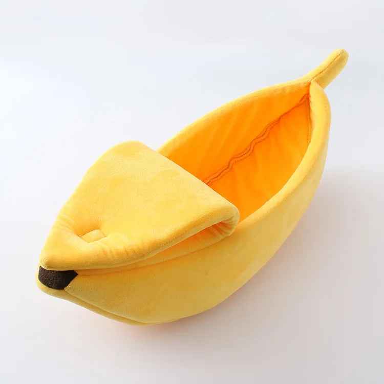 T&G Banana Boat Cat Bed