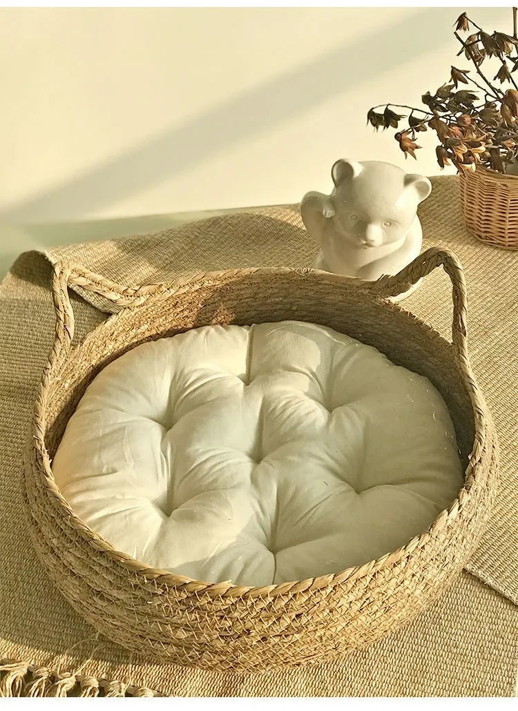 T&G - Hand-Woven Rattan Cat Nest